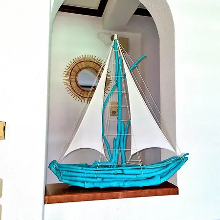 Chryspa Attica Vila Dhílesi